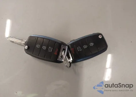 2014 Kia Forte Lx z USA, uszkodzony, nr VIN KNAFX4A67E5065533